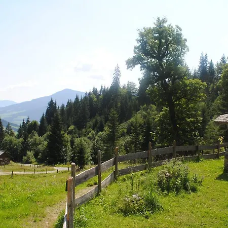 Loimoarhuette Бишофсхофен